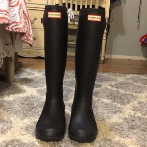 Tall matte black hunter boots